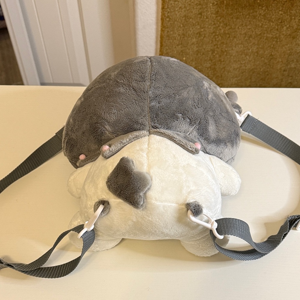 Sanrio Kuromi Gray and White Stuffed Animal Backpack - Picture 6 of 8